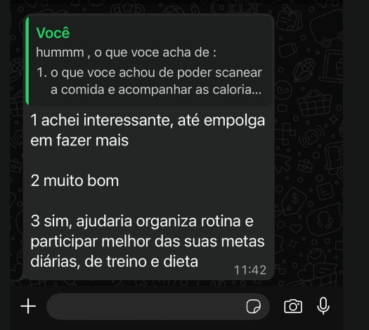 Conversa no WhatsApp com resposta positiva sobre escanear comida e acompanhar calorias